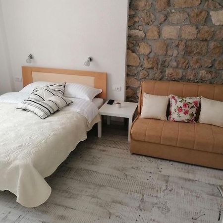 Vila Mira Требинє Екстер'єр фото